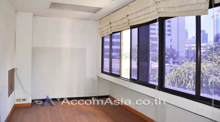 8  Office Space For Rent in Sukhumvit ,Bangkok BTS Nana at Comfort high rise AA10559